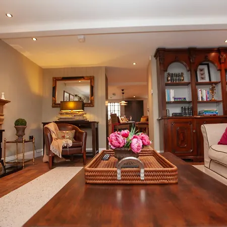 2 Bed In Harrogate 75642 Tatil Evi