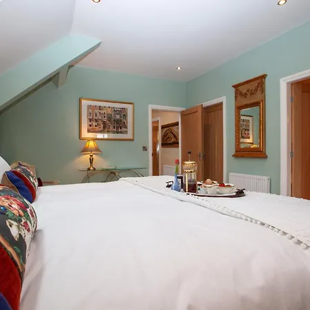 2 Bed In Harrogate 75642 펜션