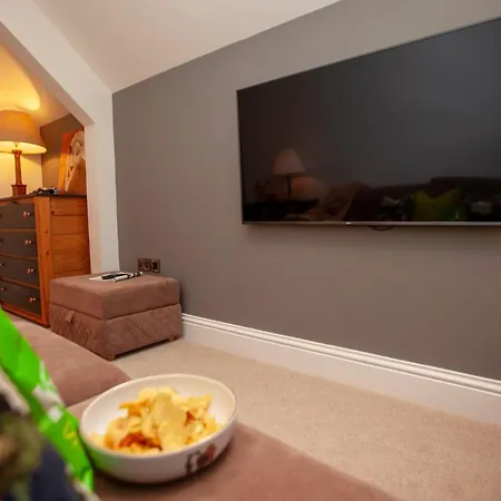 2 Bed In Harrogate Oc-75642 *
