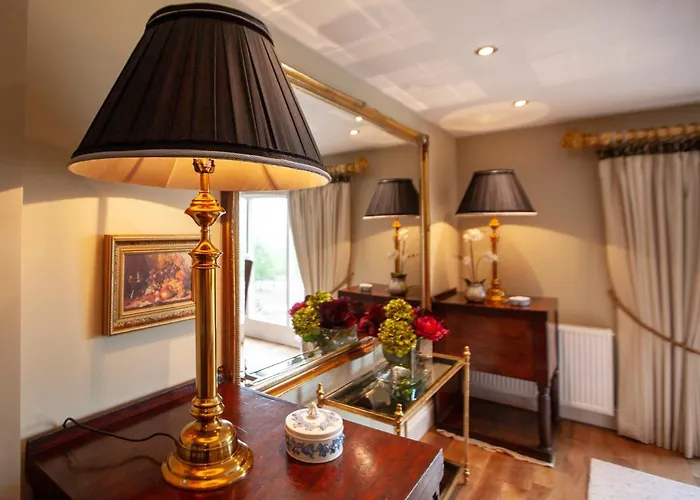 2 Bed In Harrogate Oc-75642 *